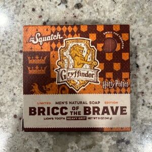Dr. Squatch Gryffindor Bricc of the Brave Soap - Brown